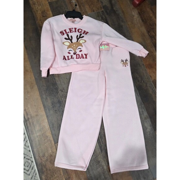 Lucky You Reindeer Holiday Pink Sweatsuit 2 Piece Set –Girls Size Small 7/8 B10 - Picture 1 of 5